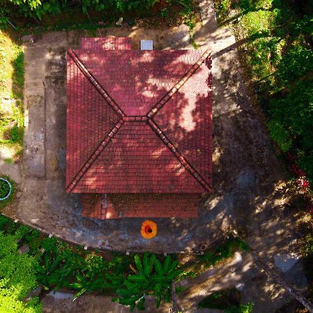 Отель Qexperiences Coorg Мадикери Экстерьер фото