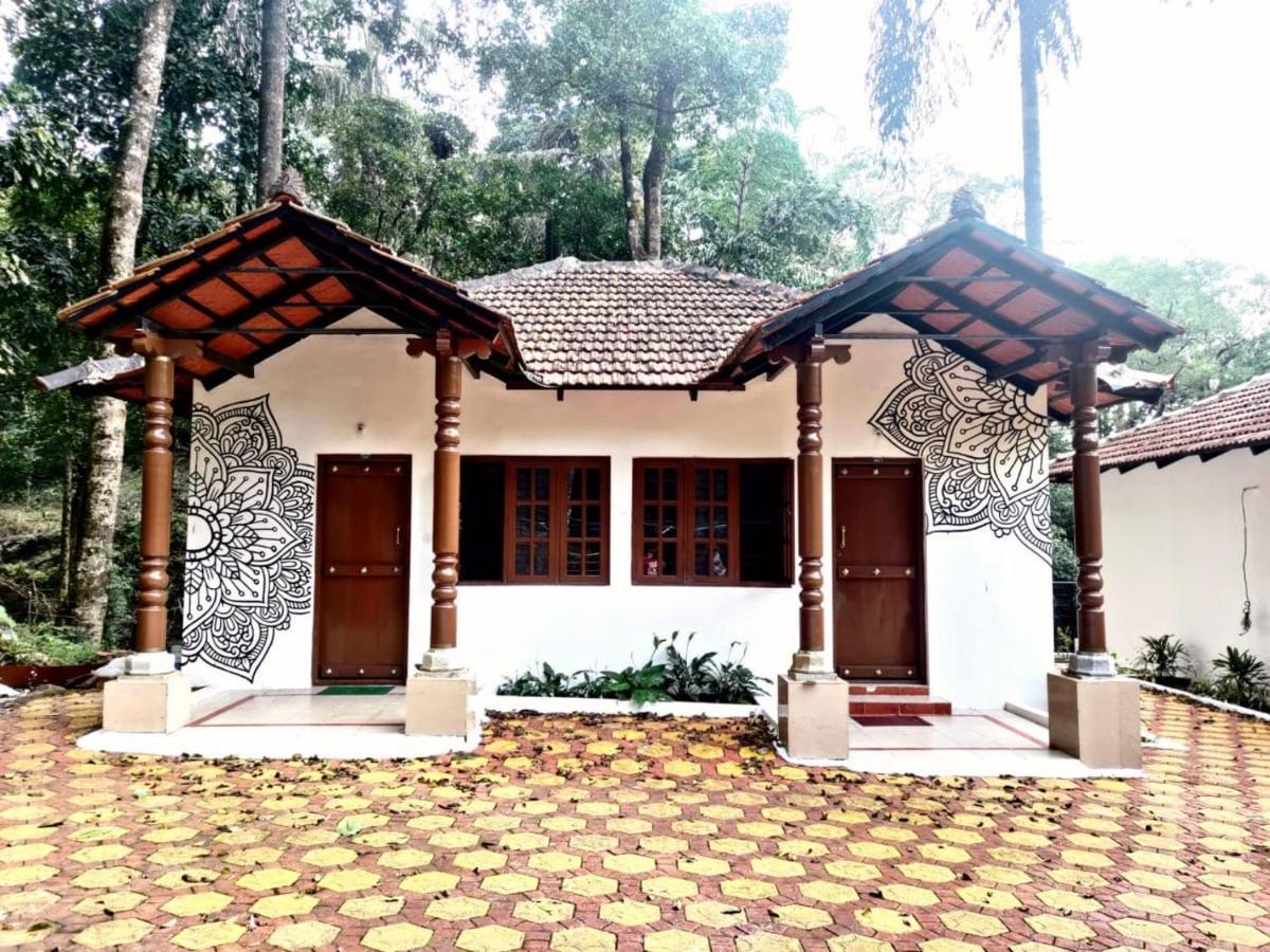 Отель Qexperiences Coorg Мадикери Экстерьер фото