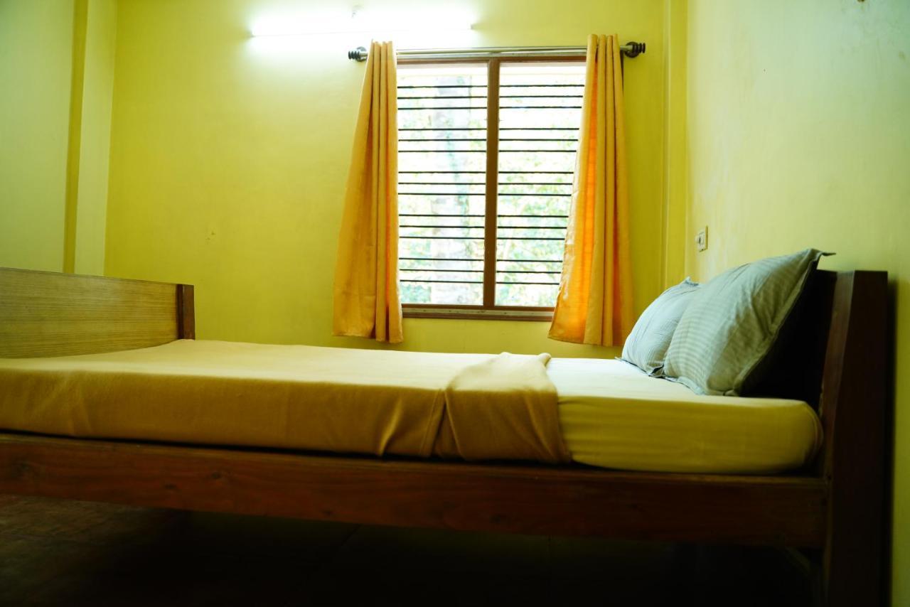 Отель Qexperiences Coorg Мадикери Экстерьер фото