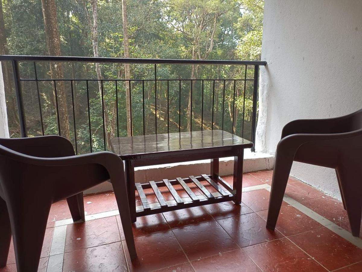 Отель Qexperiences Coorg Мадикери Экстерьер фото
