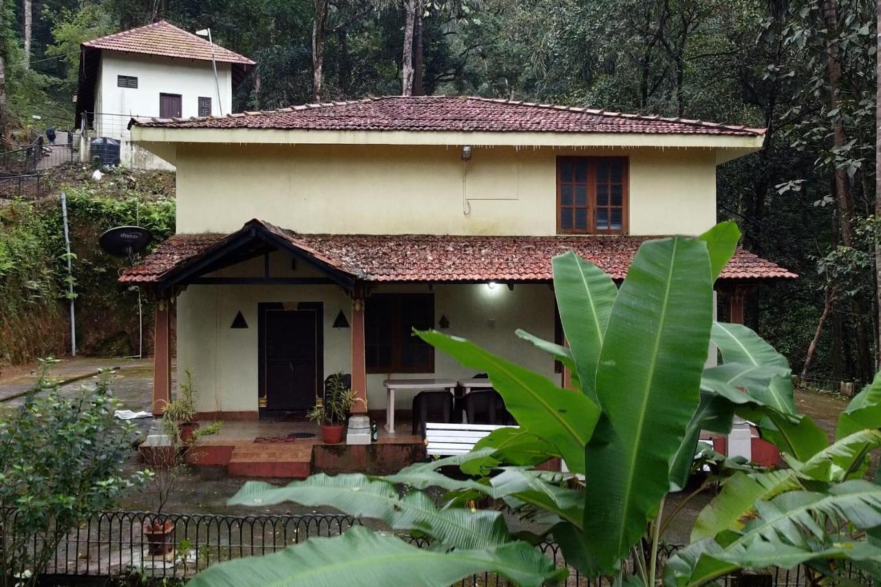 Отель Qexperiences Coorg Мадикери Экстерьер фото